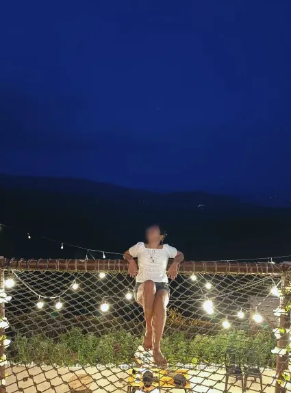 Demi, 28
