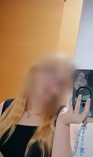 Morag, 26