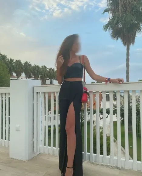 Skye, 39